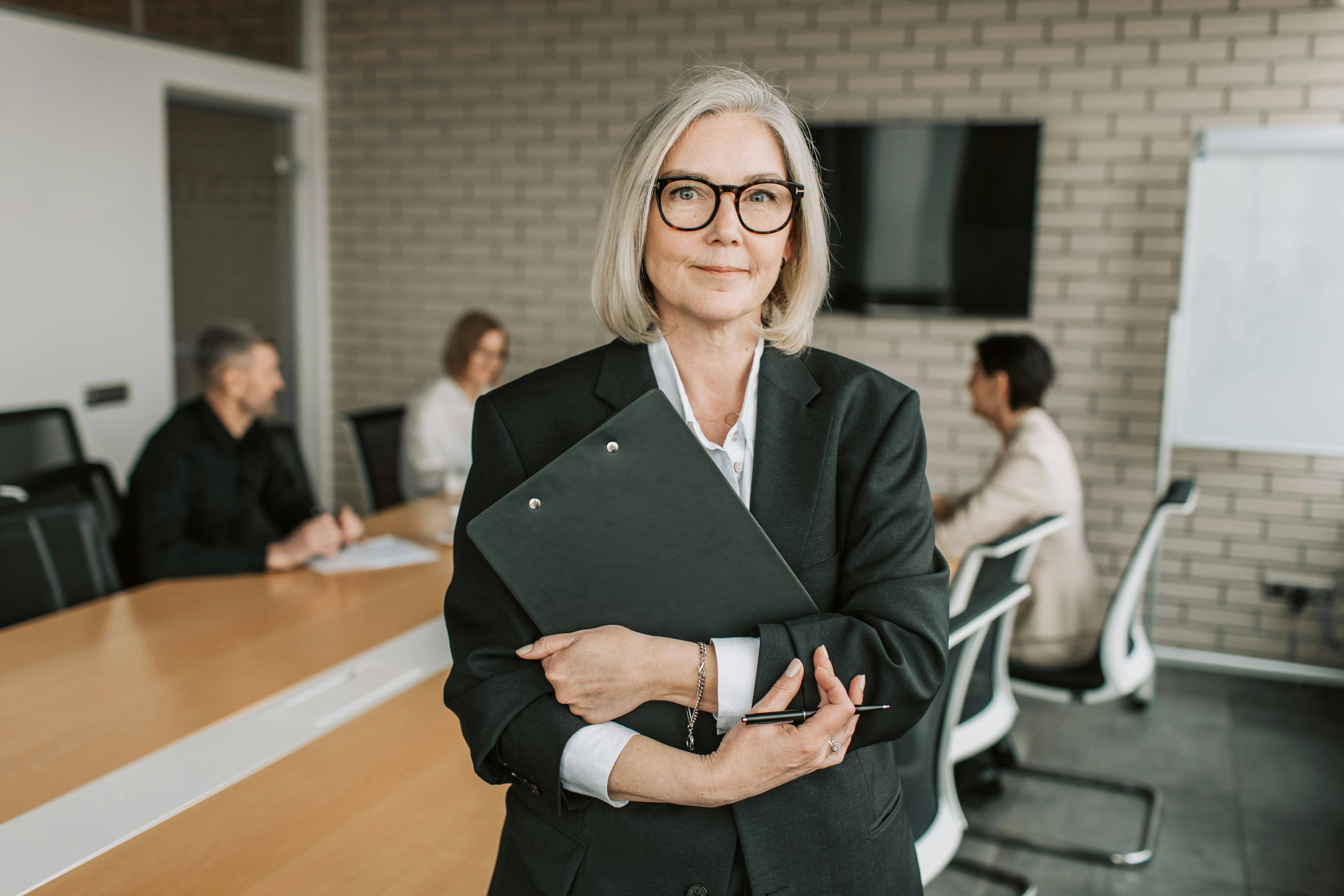 Posiciones gerenciales: ¿contratar experiencia o desarrollar talento interno?
